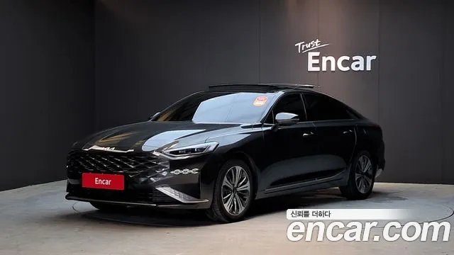 Kia K8 Hybrid Signature