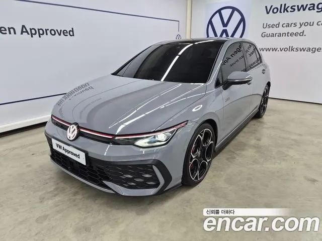 Volkswagen Golf 8 2.0 GTI