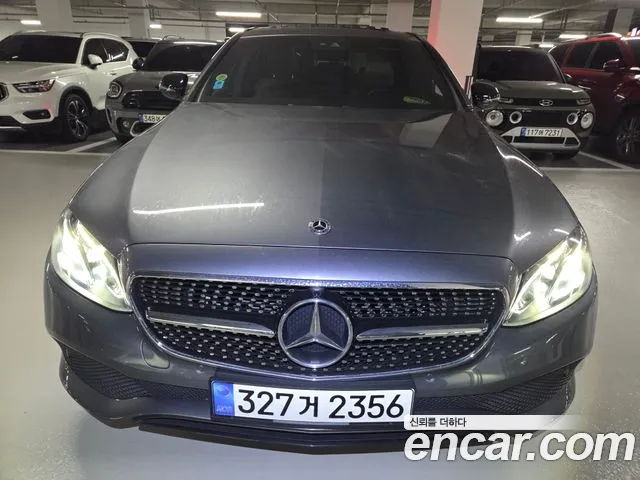 Mercedes-Benz E- W213 E250