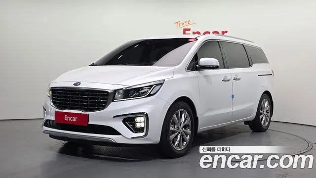 Kia The New Carnival 9 Noblesse