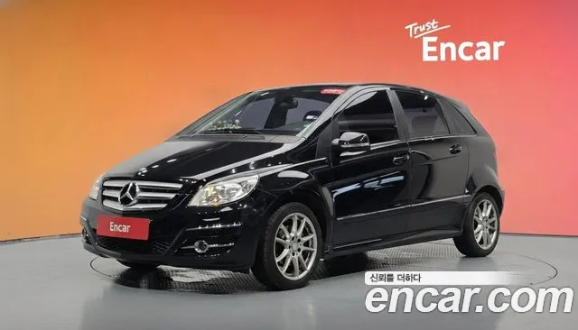 Mercedes-Benz B- W245 B200