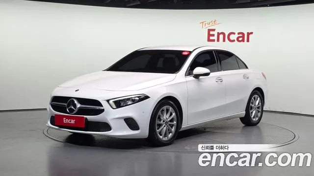 Mercedes-Benz A- W177 A220