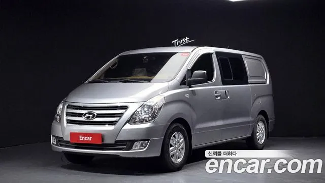 Hyundai Grand Starex 5