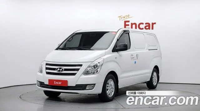 Hyundai Grand Starex 3