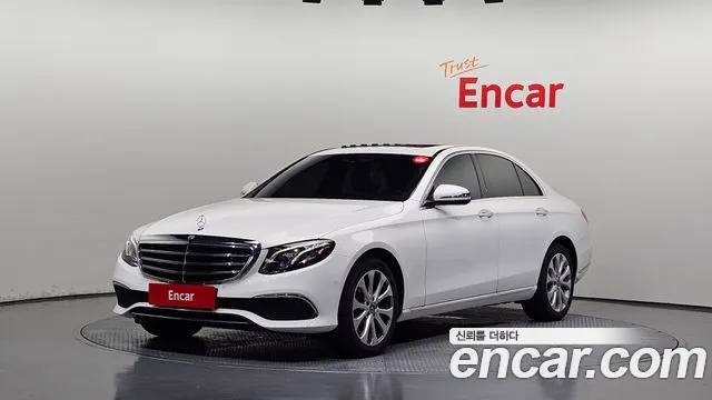 Mercedes-Benz E- W213 E220d Exclusive