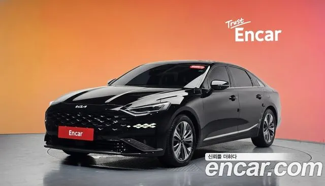 Kia K8 Hybrid Signature