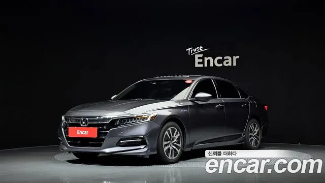 Honda Accord 10 2.0 Hybrid
