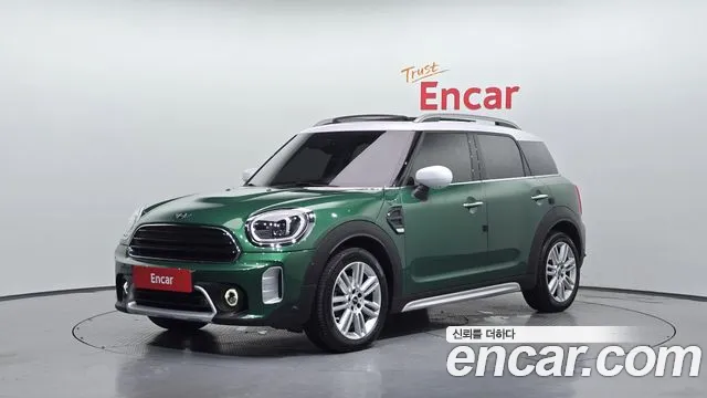 MINI Cooper Countryman 2