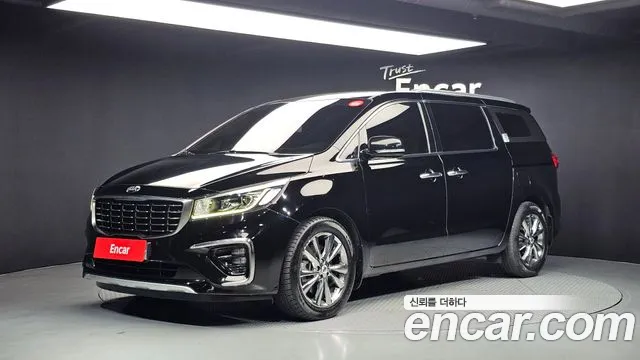 Kia The New Carnival 9 Prestige