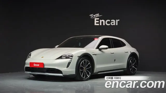 Porsche Taycan 4S