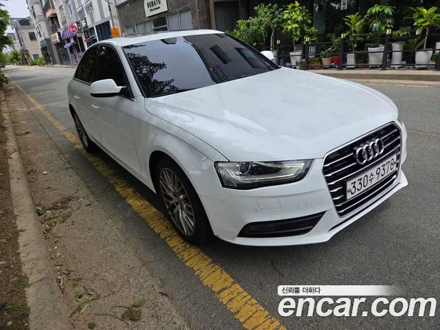 Audi A4 30 TDI B8