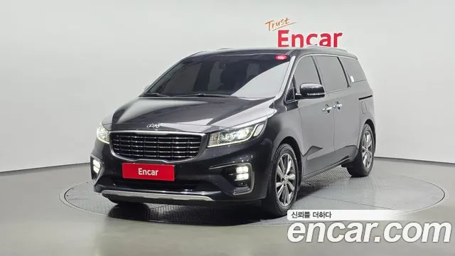 Kia The New Carnival 9 Prestige