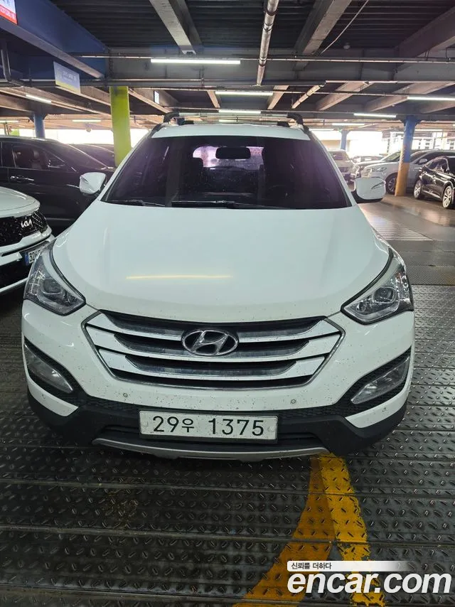 Hyundai Santa Fe DM Diesel(e-VGT) 2.0 2WD Exclusive