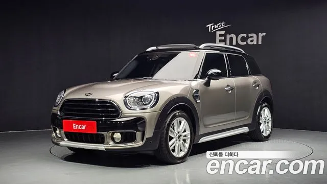 MINI Cooper Countryman HIGH 2