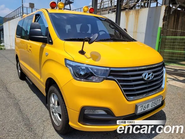 Hyundai The New Grand Starex 4WD