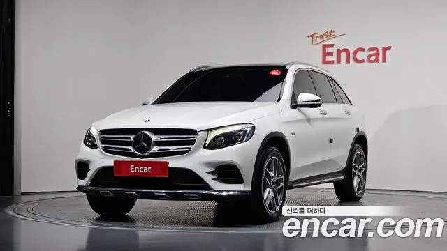 Mercedes-Benz GLC- X253 GLC350e 4MATIC AMG Line