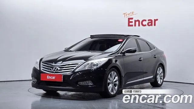 Hyundai Grandeur HG HG300
