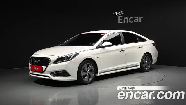 Hyundai LF Sonata Hybrid 2.0 HEV Premium