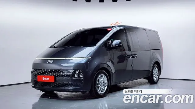 Hyundai Staria 5