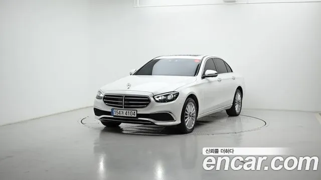 Mercedes-Benz E- W213 E300 4MATIC Exclusive