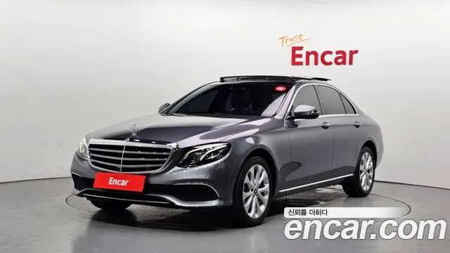 Mercedes-Benz E- W213 E300 4MATIC Exclusive