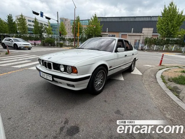 BMW 5 520i E34