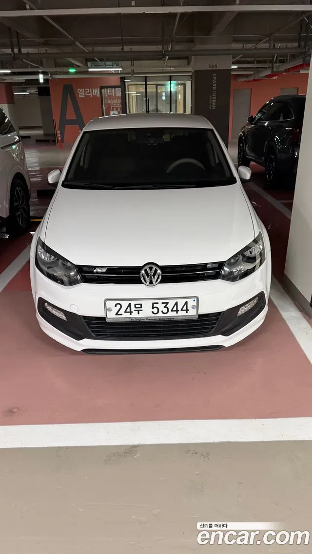 Volkswagen 1.6 TDI R-Line 5