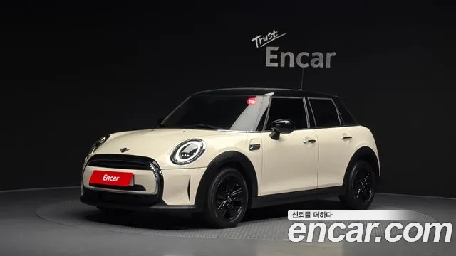 MINI Cooper 5 3