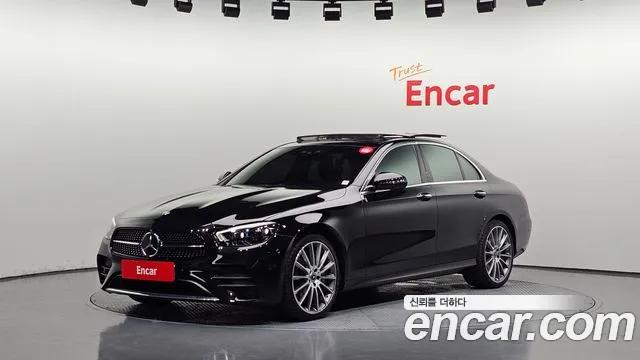 Mercedes-Benz E- W213 E350 4MATIC AMG Line
