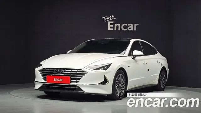 Hyundai Sonata Hybrid (DN8) Inspiration