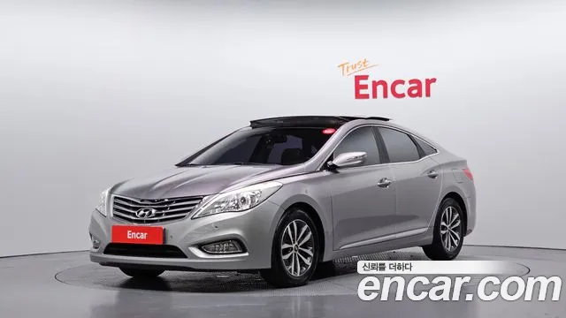 Hyundai Grandeur HG HG240