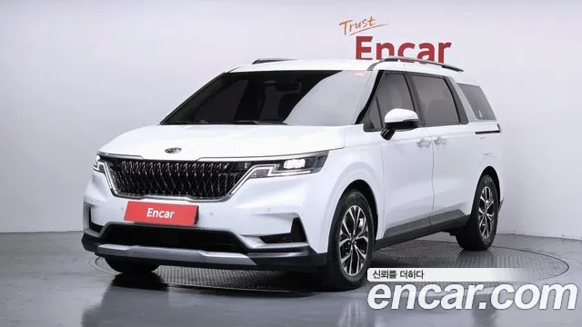Kia Carnival 4 9 Prestige
