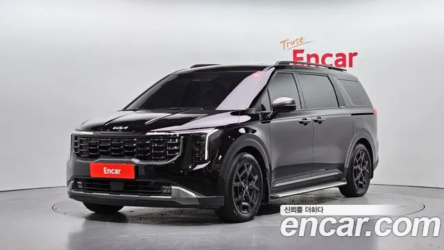 Kia The New Carnival 4 7