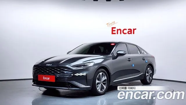 Kia K8 Hybrid Noblesse