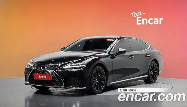 Lexus LS500h 5 3.5 AWD