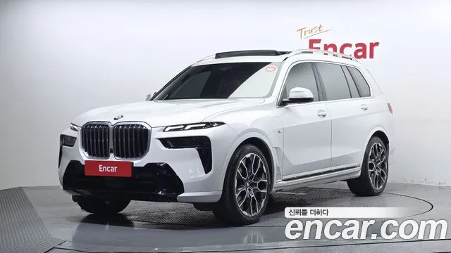 BMW X7 (G07) xDrive 40i M 7
