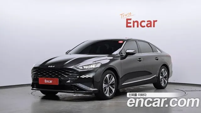 Kia K8 Hybrid Noblesse