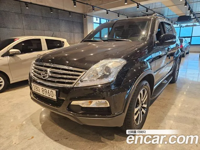 KG Mobility(SsangYong) Rexton W 2.0 2WD RX7