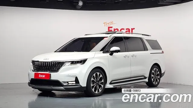 Kia Carnival 4 Gasoline 7 Signature