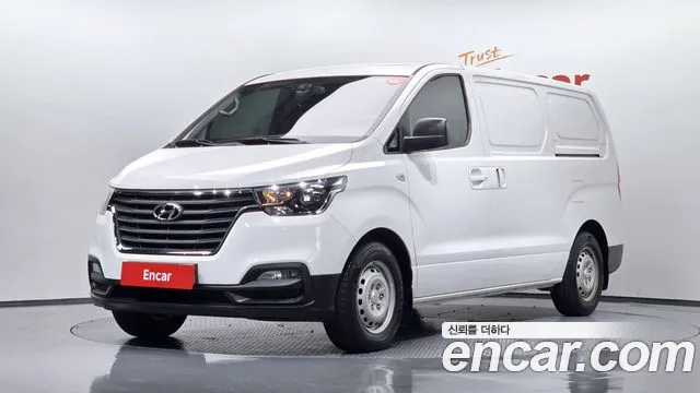 Hyundai The New Grand Starex 3