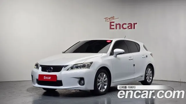 Lexus CT200h 1.8 ZWA10