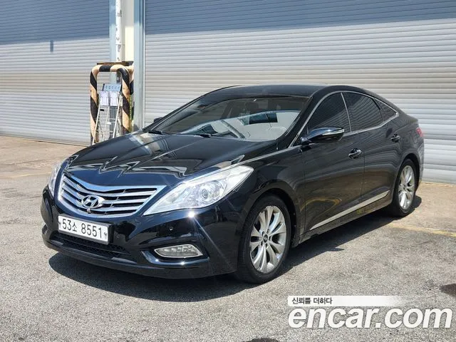 Hyundai Grandeur HG HG300