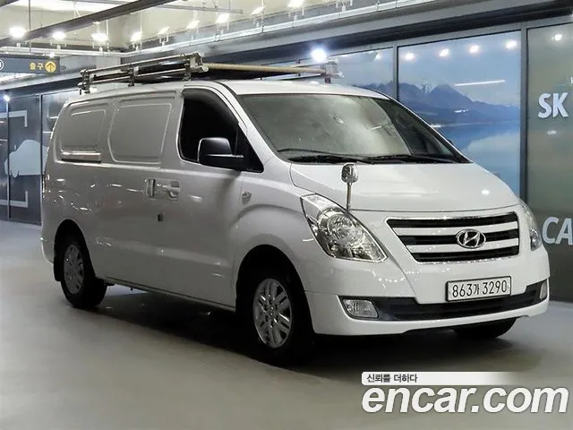 Hyundai Grand Starex 3