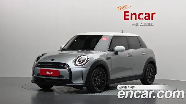 MINI Cooper 5 3