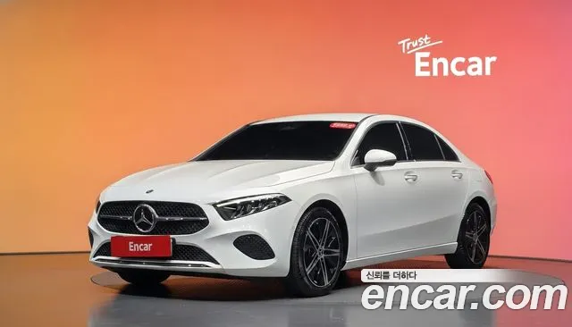 Mercedes-Benz A- W177 A220