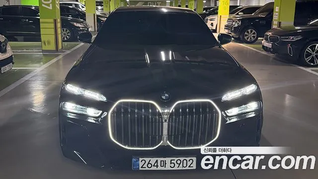 BMW 7 (G70) 740d xDrive M