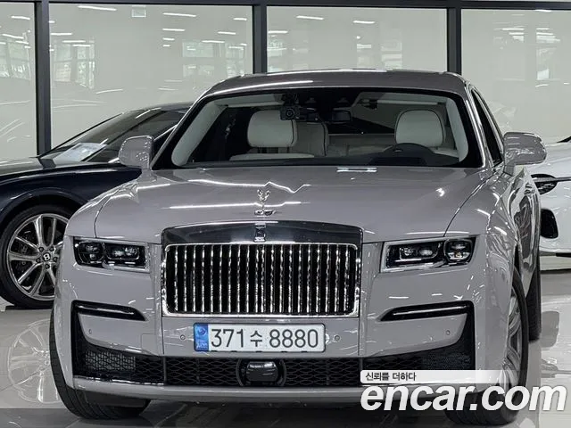 2 6.7 V12