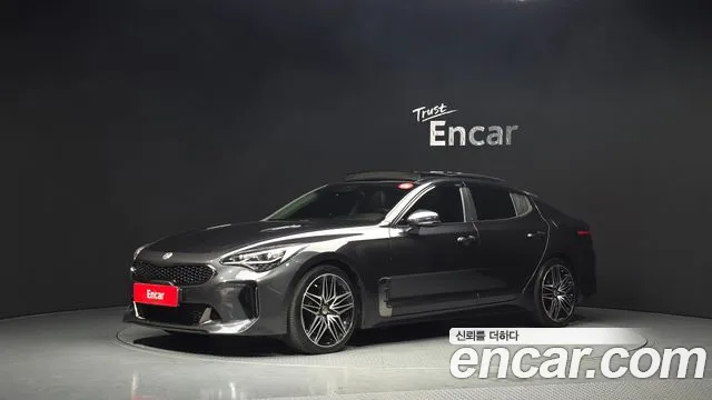 Kia Stinger 2.0 Turbo 2WD