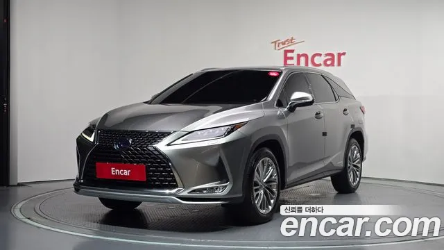 Lexus RX450hL 4