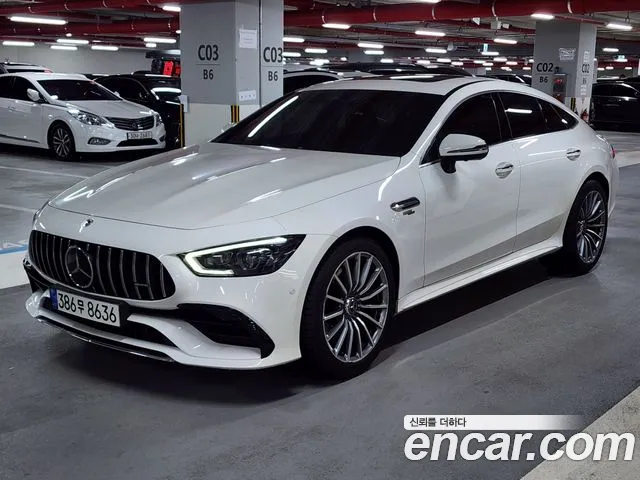 Mercedes-Benz AMG GT 4 43 4MATIC+